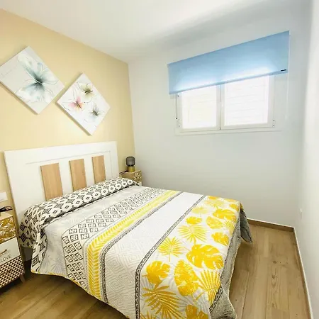 Nuevo Conil - Casa Gallardo Cerca De La Playa Y Centro - Solo Parejas O Familias *